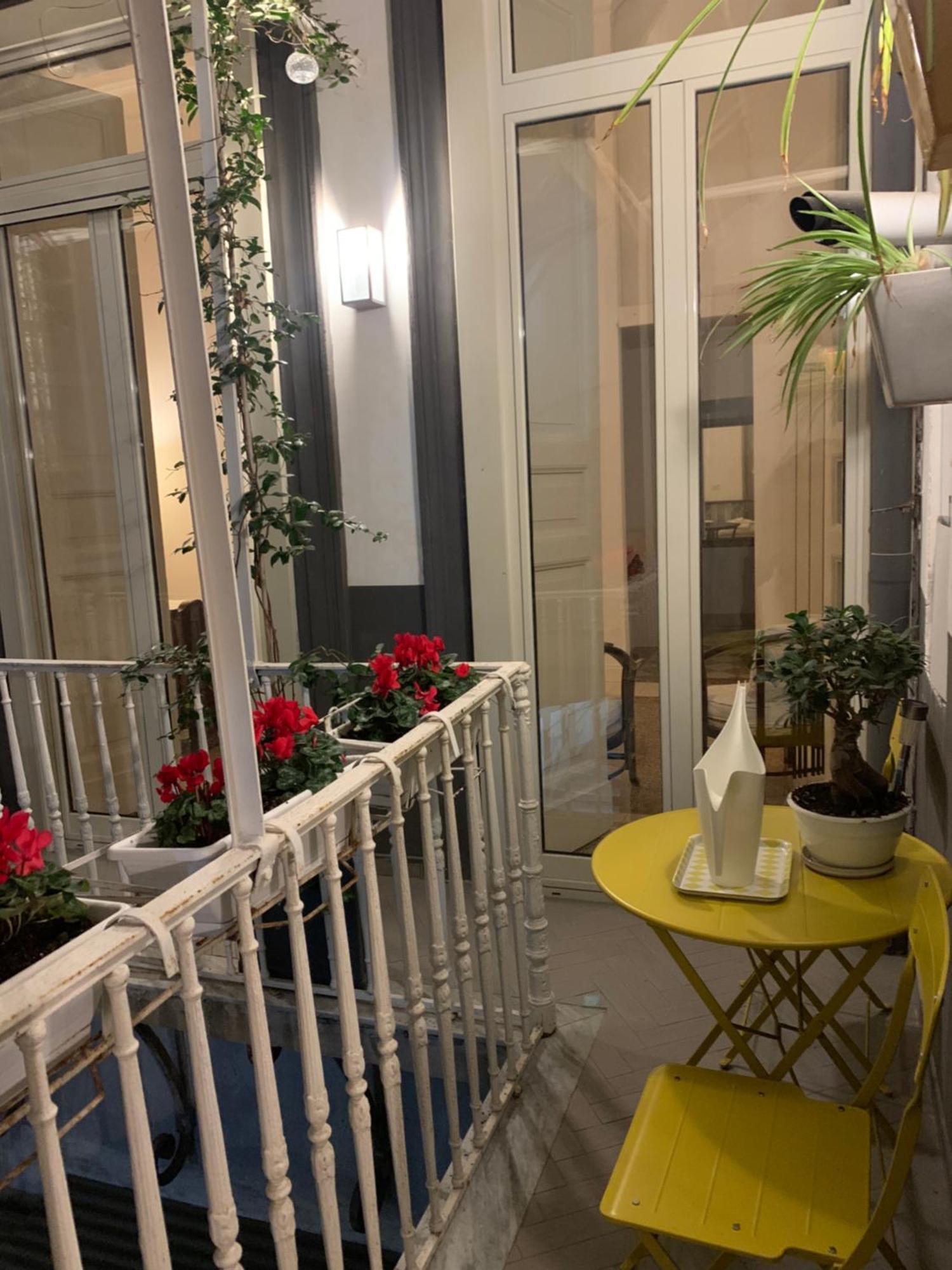 Casa Orlanda Apartment Napoli Ngoại thất bức ảnh
